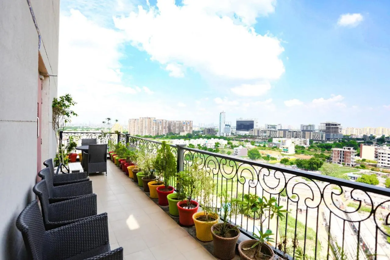 Fabhotel Sapphire 83 Gurgaon 3*,