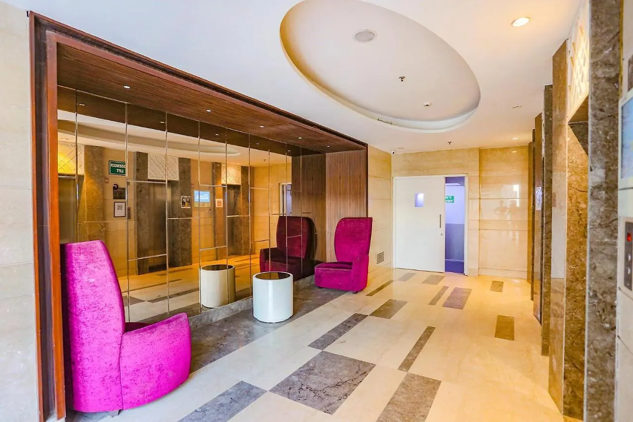 Fabhotel Sapphire 83 Gurgaon