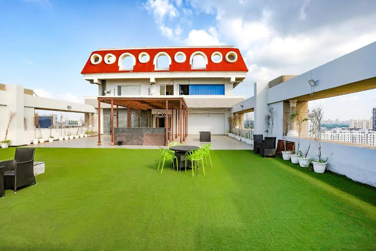 Fabhotel Sapphire 83 Gurgaon