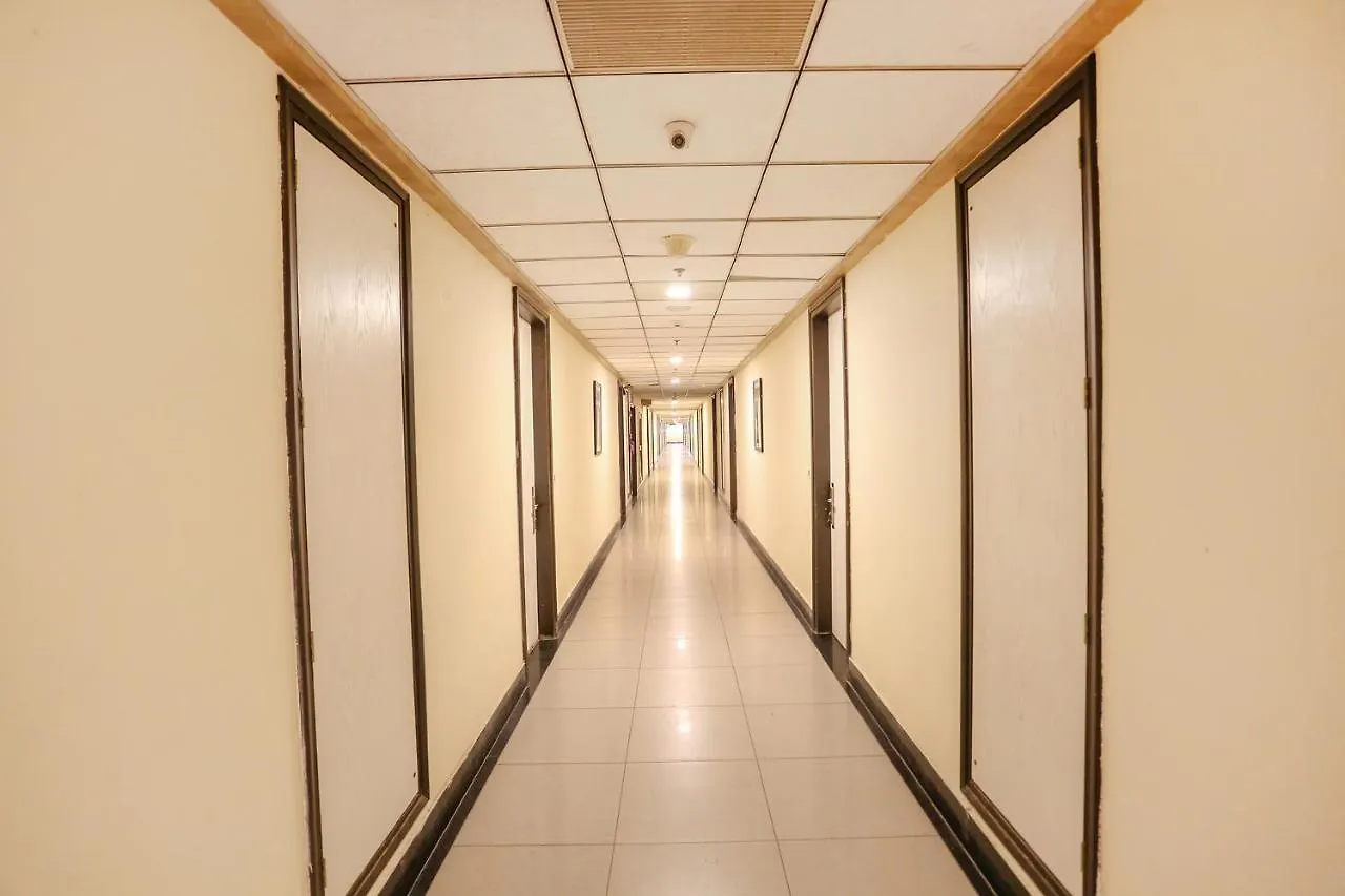 Fabhotel Sapphire 83 Gurgaon Hotel